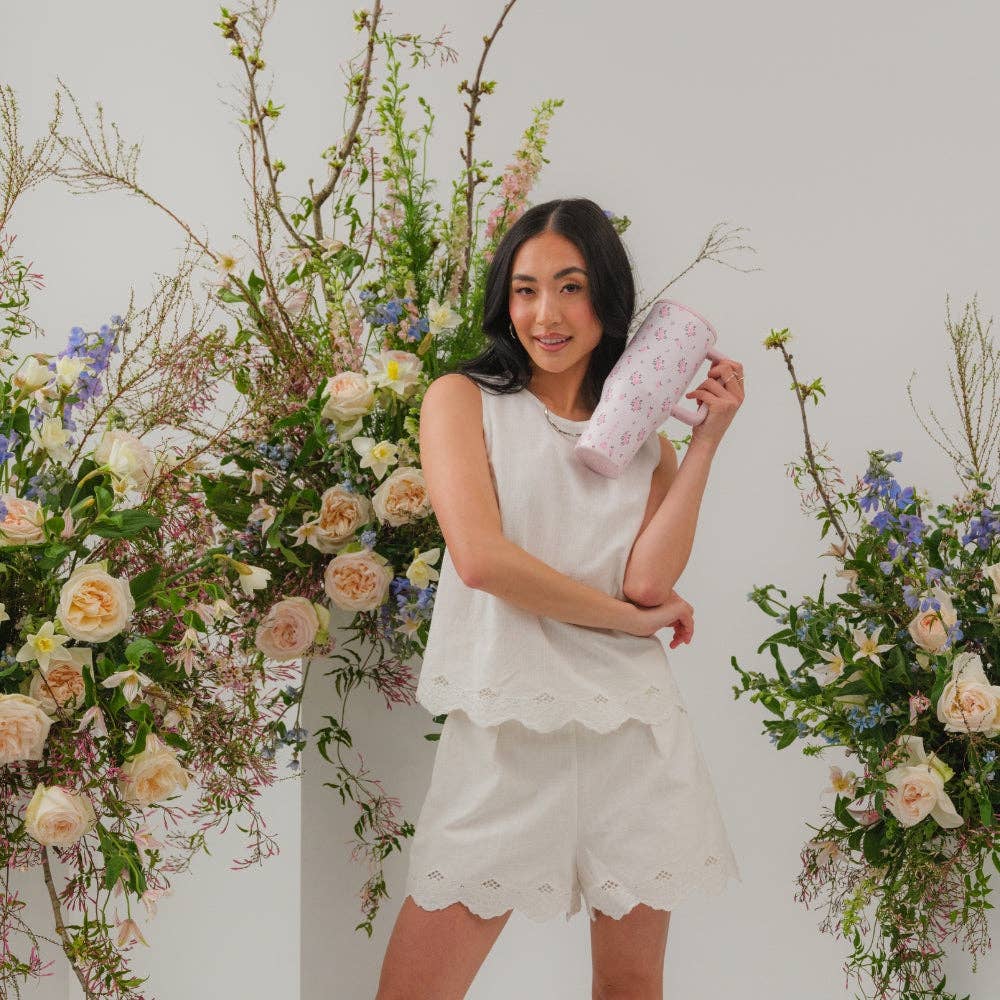 Wildrose HydroJug 32 oz Traveler Tumbler: Wildrose