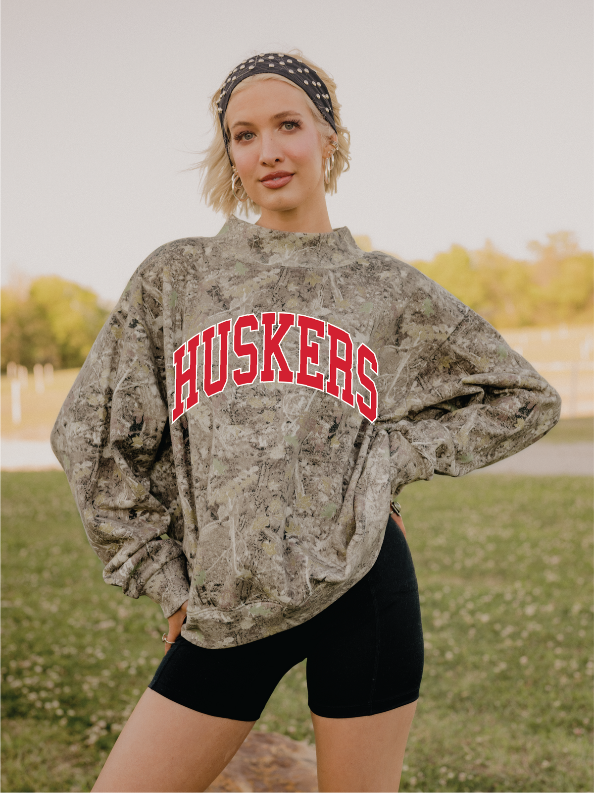 NE Huskers Camo Mock Neck
