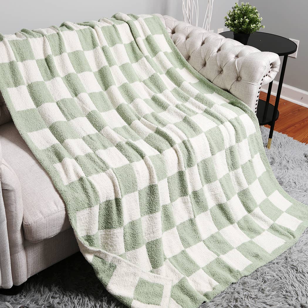 Checkerboard Patterned Throw Blanket: Beige
