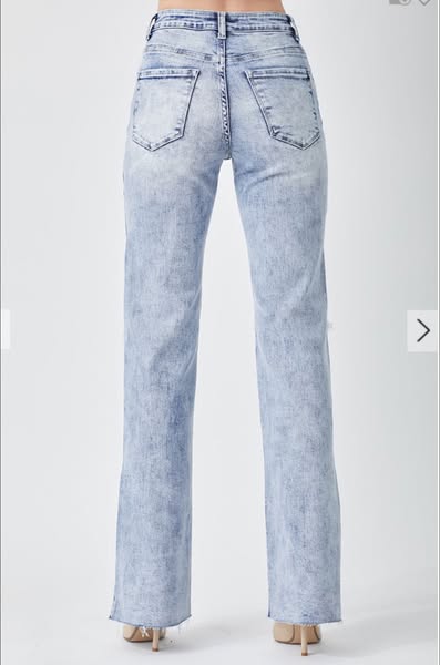 HR Long Straight Jeans