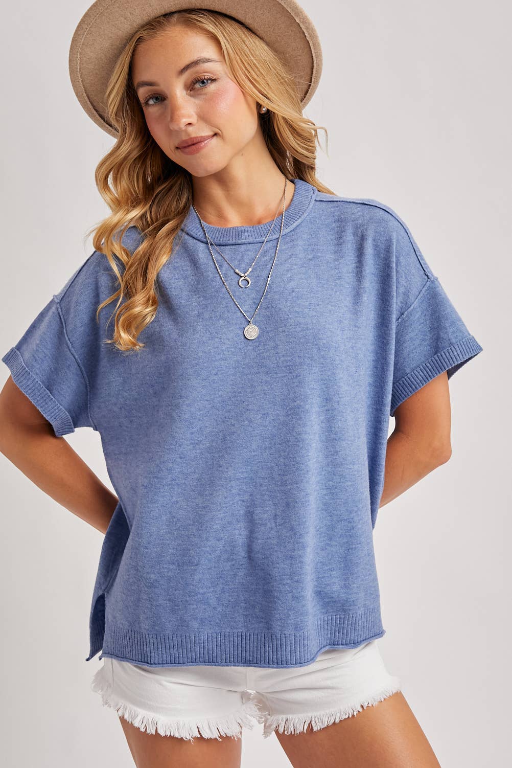 CREW NECK KNIT T-SHIRT: MOCHA