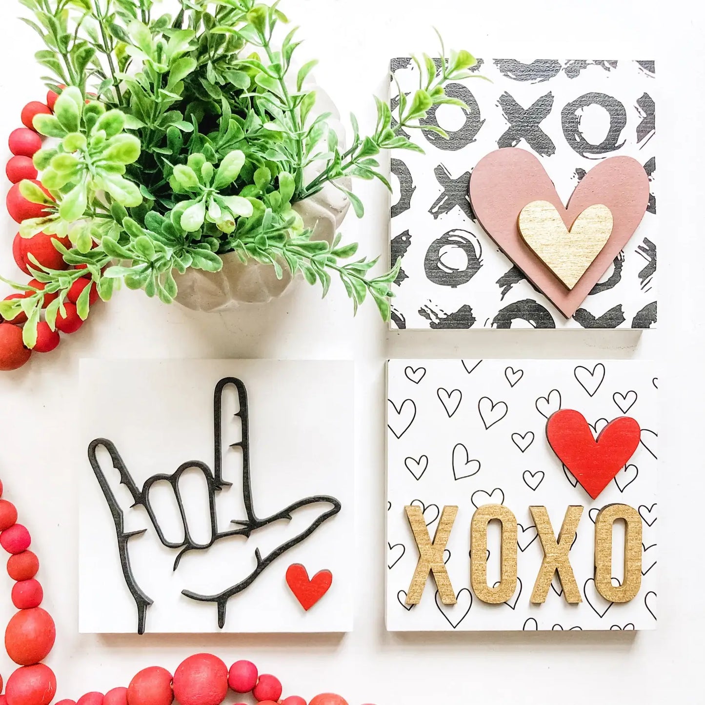 Valentines Day - Pink/Gold Hearts