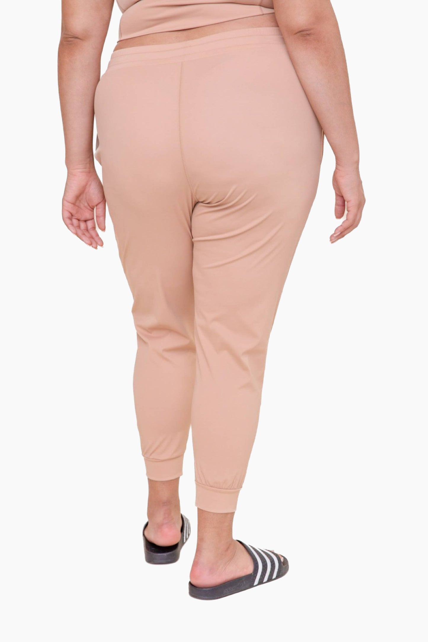 CURVY Solid Pleated Front Joggers