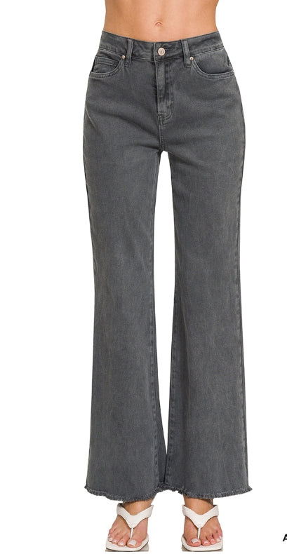 Frayed cutoff hem straight wide Jeans