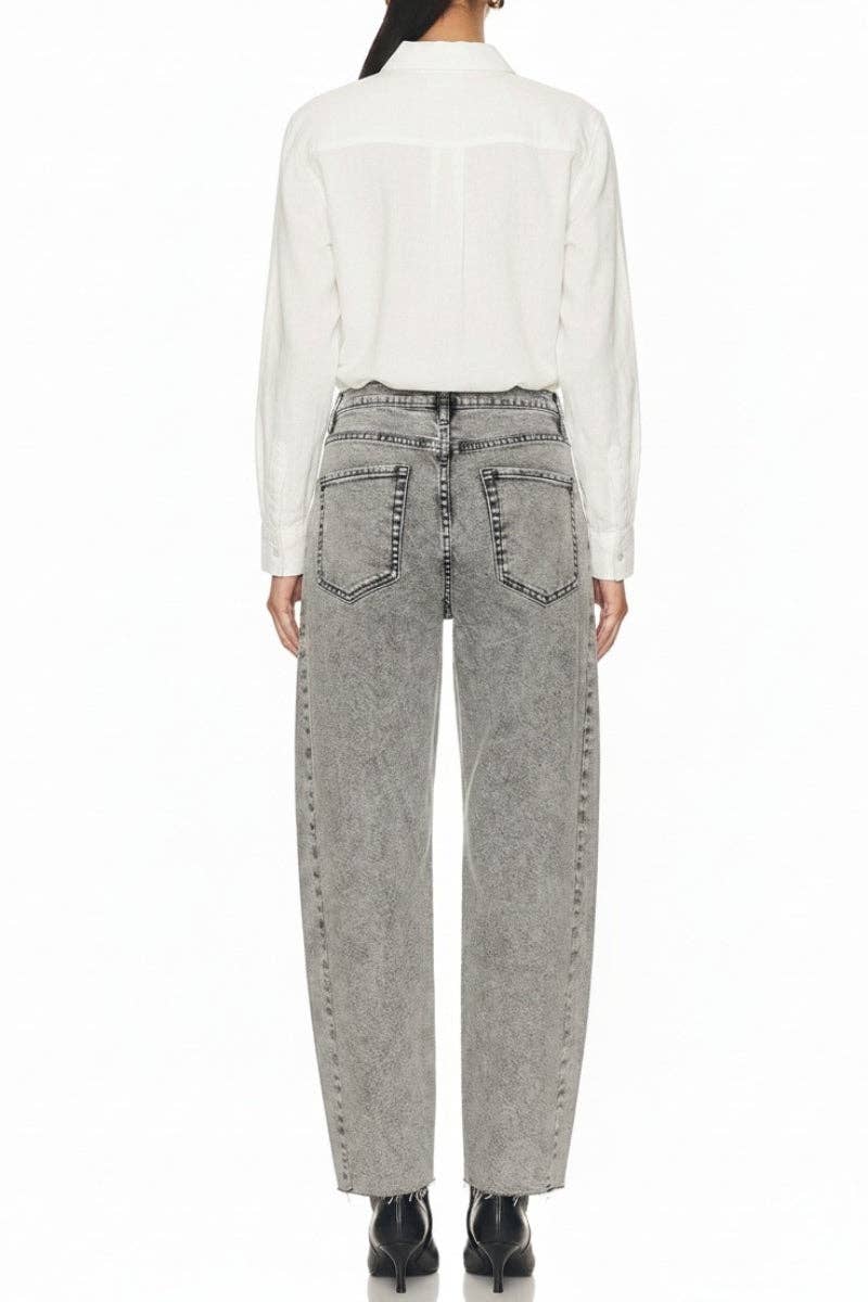 BLUE by ARTEMIS HIGH RISE BARREL JEANS: Grey / 2