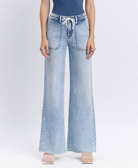 HIGH RISE DRAWSTRING WAISTBAND WIDE LEG JEANS F6065: CLEARLY / 28