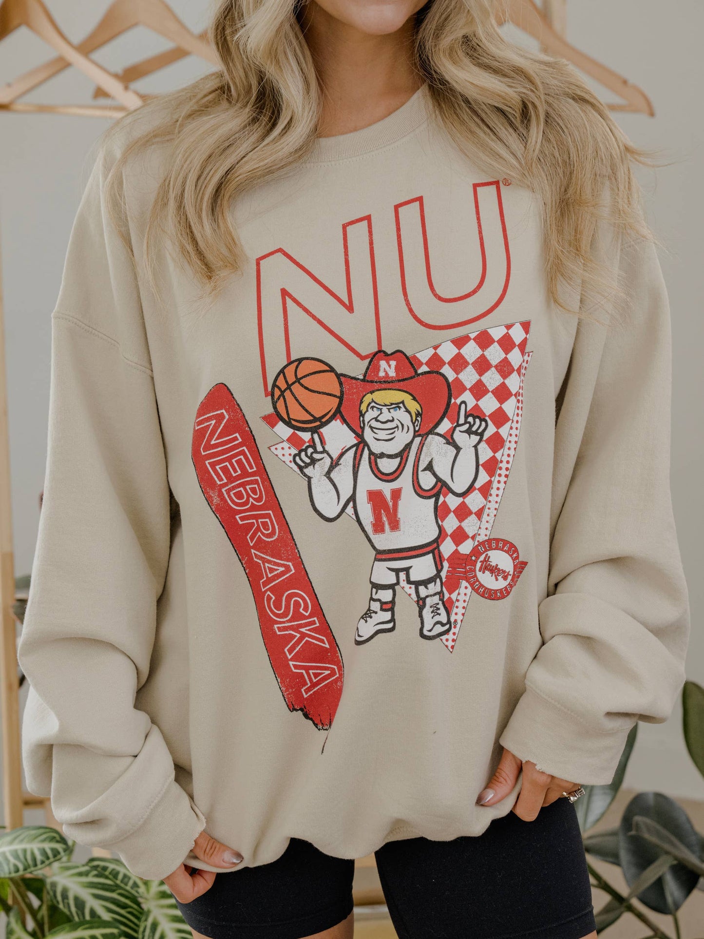 Huskers Basketball Sweatshirt