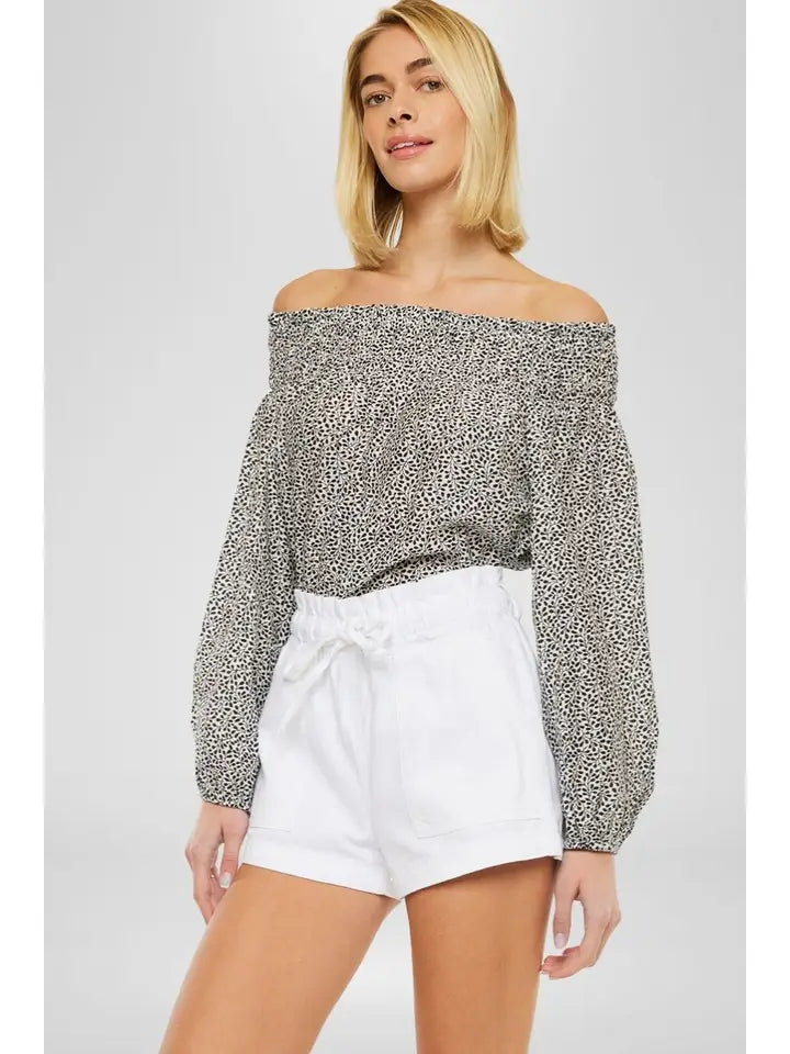 Kan Can bag shorts