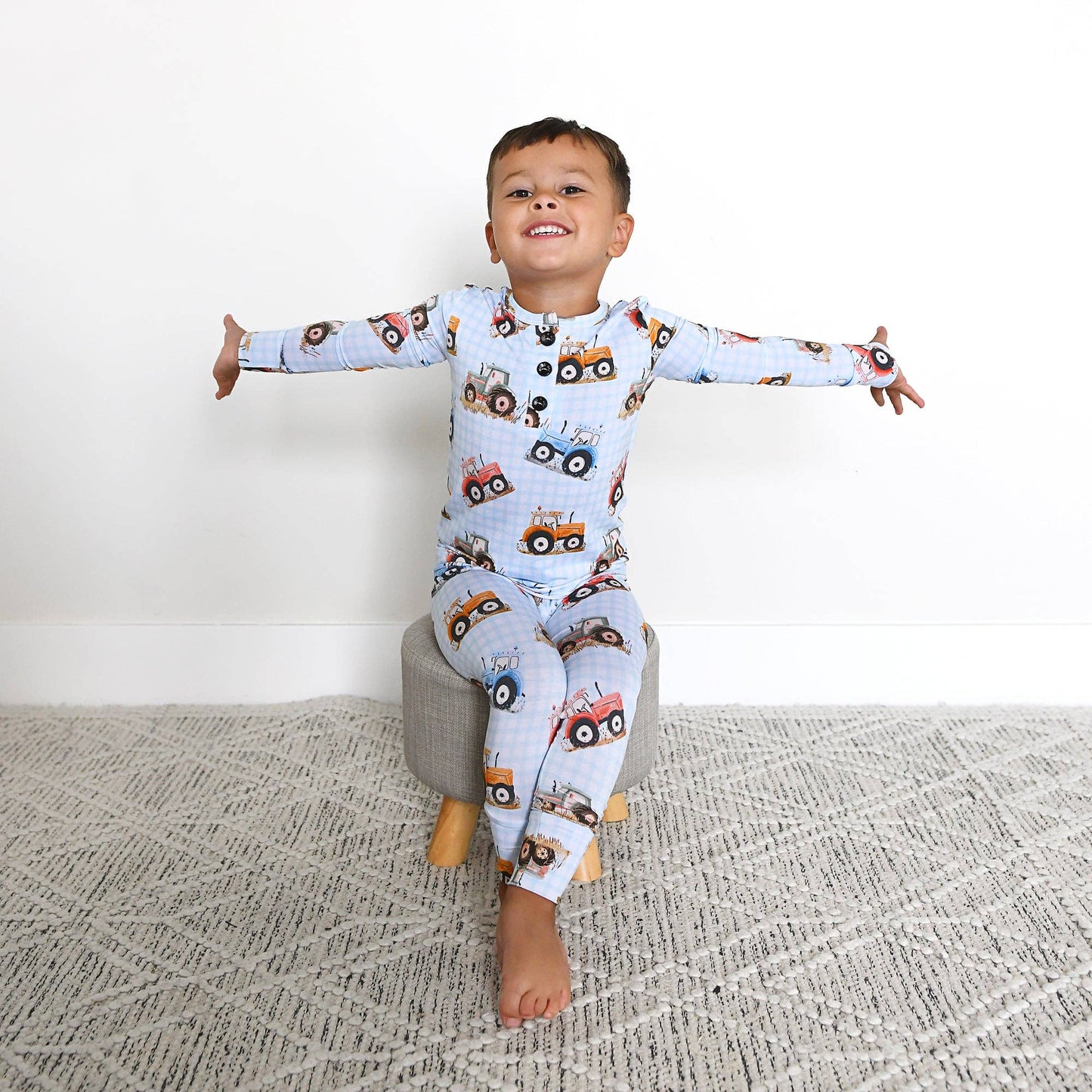 Luca TWO PIECE Childrens Tractor Clothing Outfit: 2t/3t