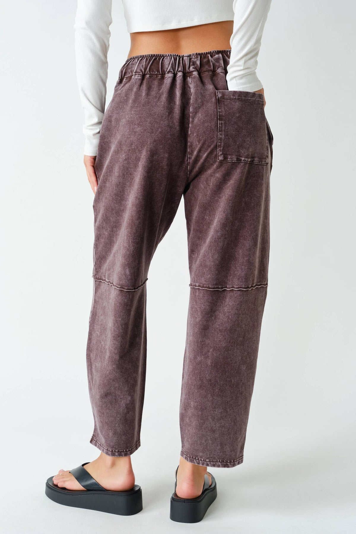 Cotton Blend Mineral Wash Cropped Straight Leg Pants:COFFEE BEAN