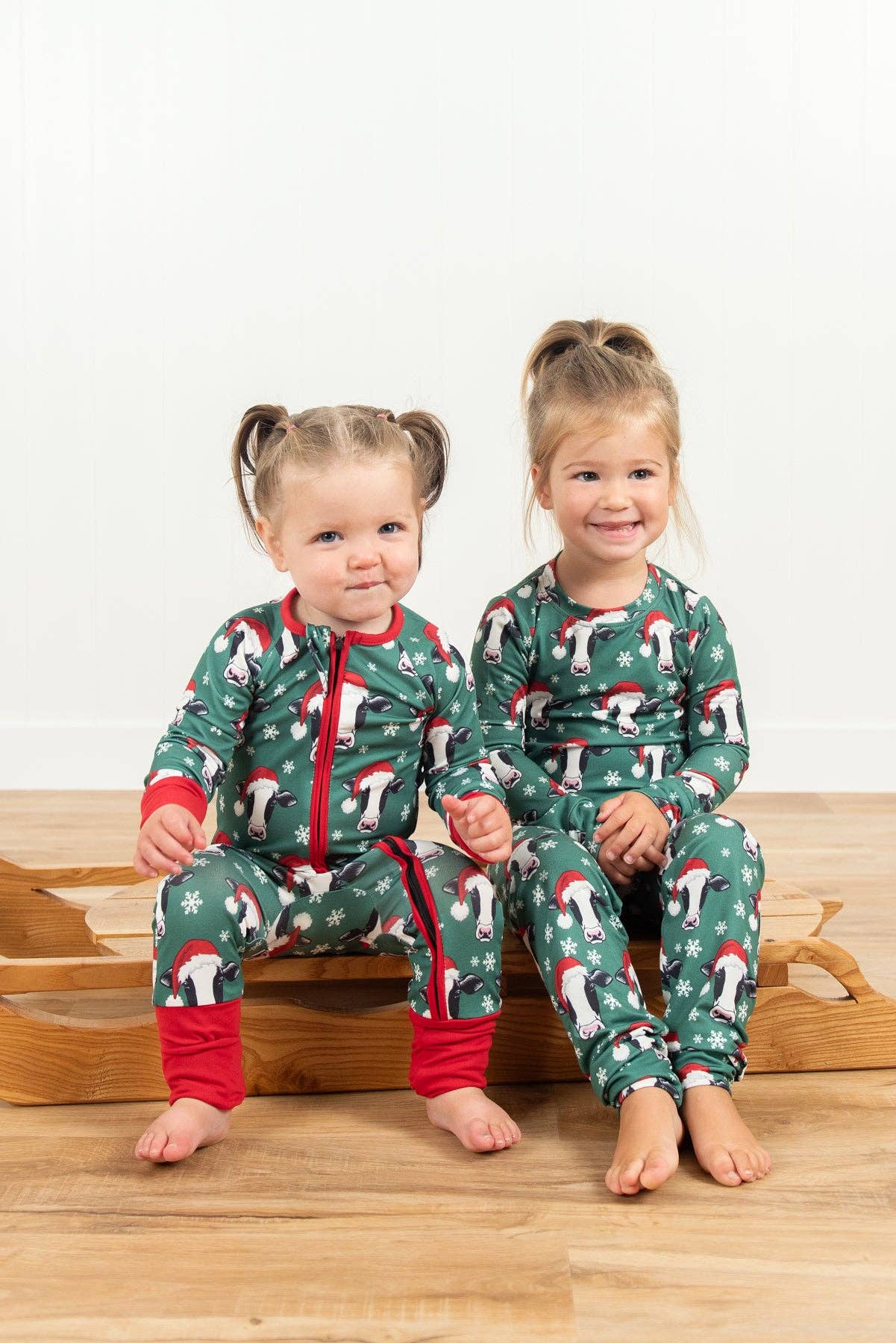 Santa Cows & Snowflakes Set