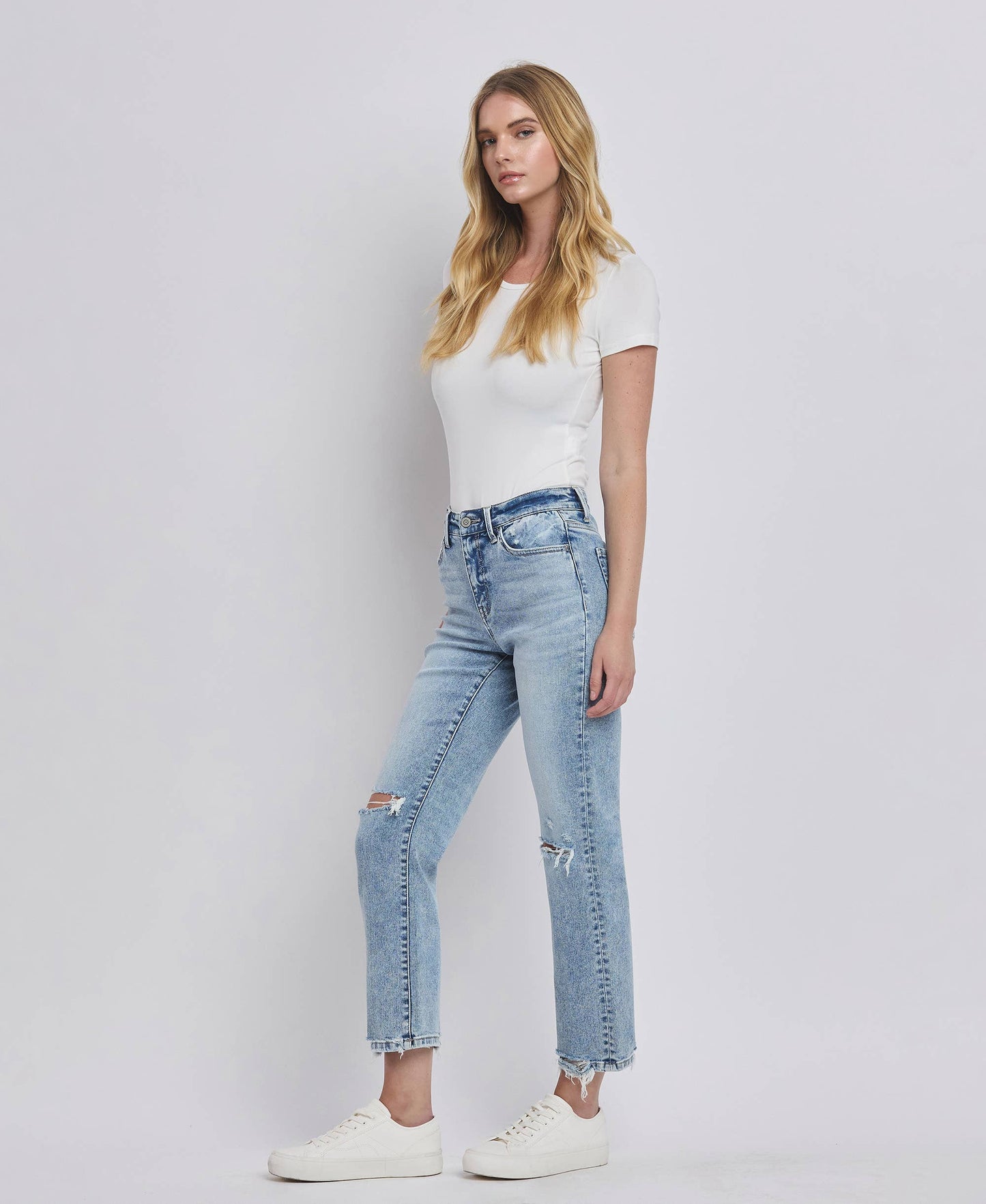 Flying Monkey HIGH RISE DISTRESSED STRAIGHT JEANS