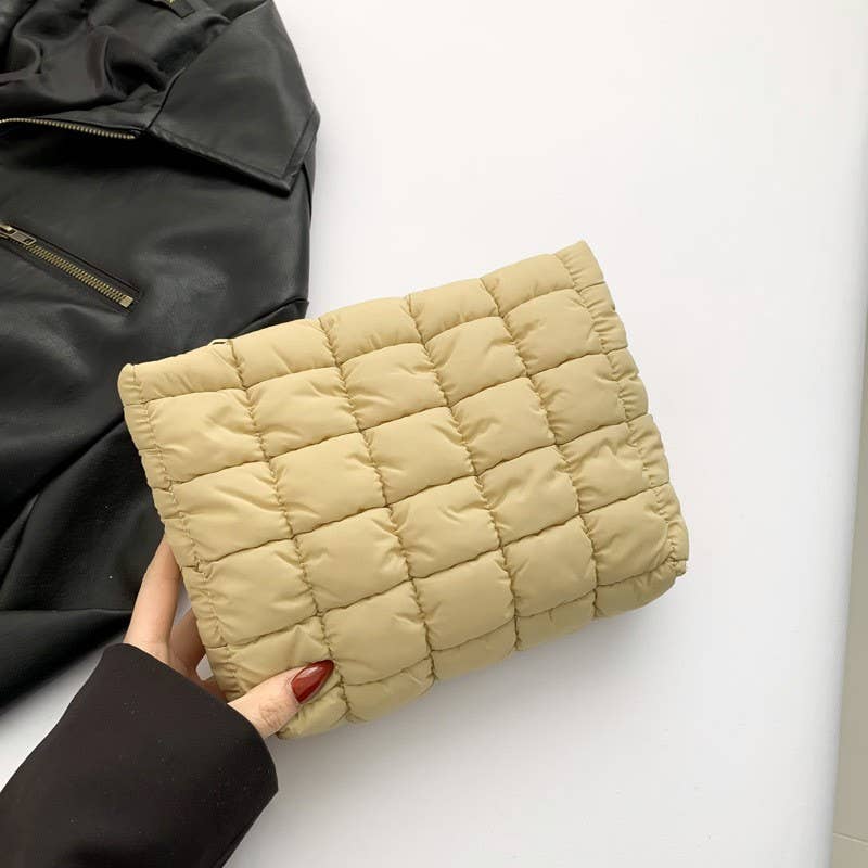 QUILTED PUFFY COSMETIC MAKEUP POUCH CLUTCH BAG | Kelly Green