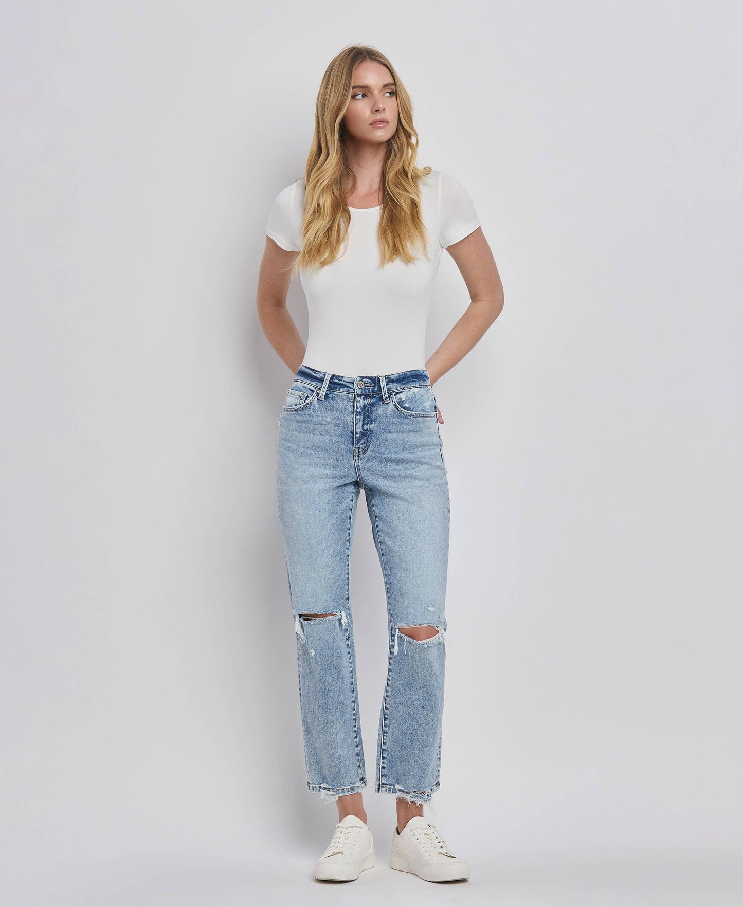 Flying Monkey HIGH RISE DISTRESSED STRAIGHT JEANS