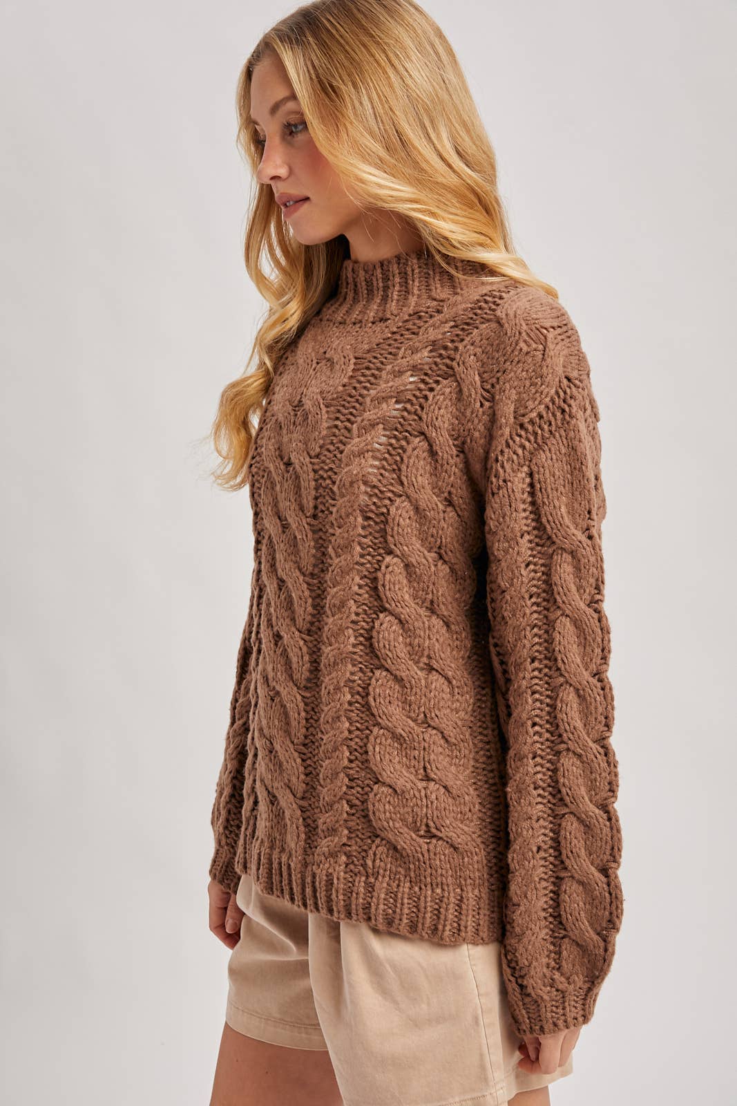 CABLE KNIT SWEATER