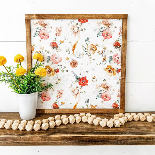 Floral Pattern Wood - 18x18