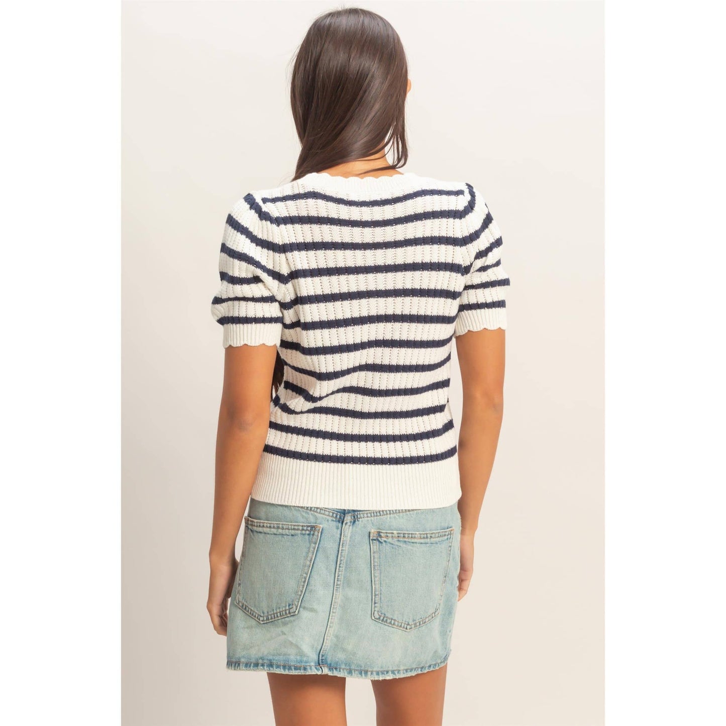 Striped Scallop Edge Puff Sleeve Knit Top: TAUPE / S-M-L(2-2-2)