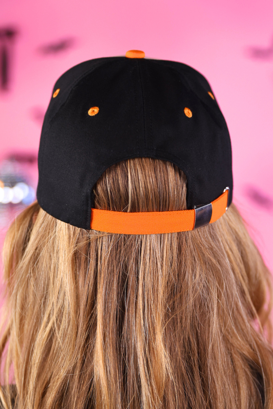 Spooky Sweet Checkered Bow Hat: Orange/Black