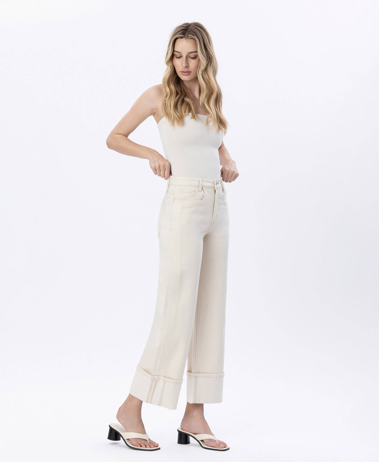 HR Wide Cuff Jeans