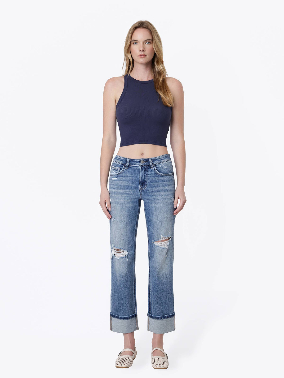 MID RISE DISTRESSED CUFFED CROP STRAIGHT JEANS