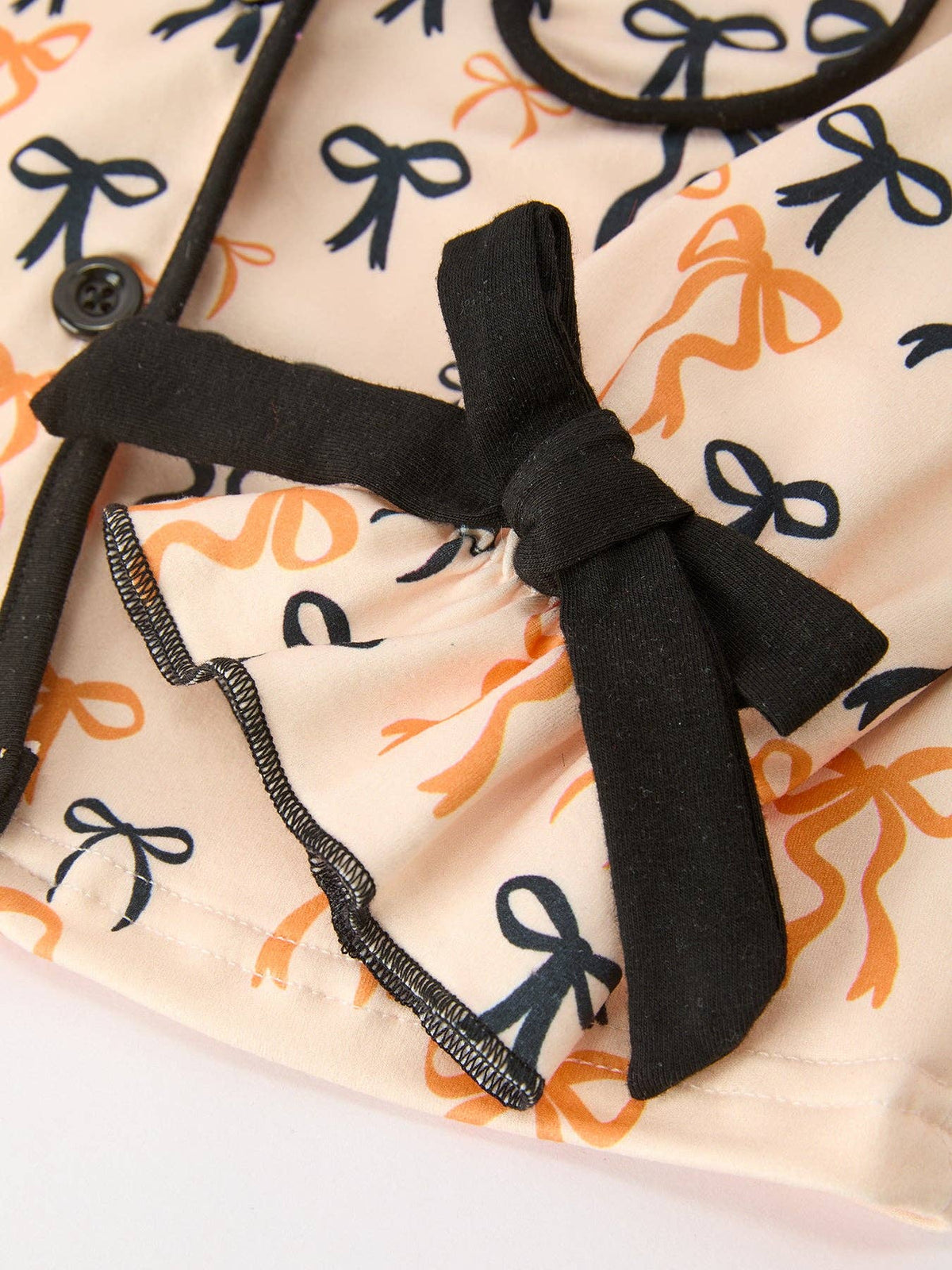 Halloween Bow Print Girls Pajama Set Long Sleeve Top and Shorts: 2
