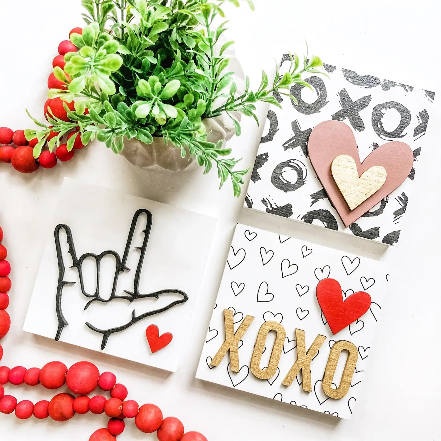 Valentines Day - Pink/Gold Hearts