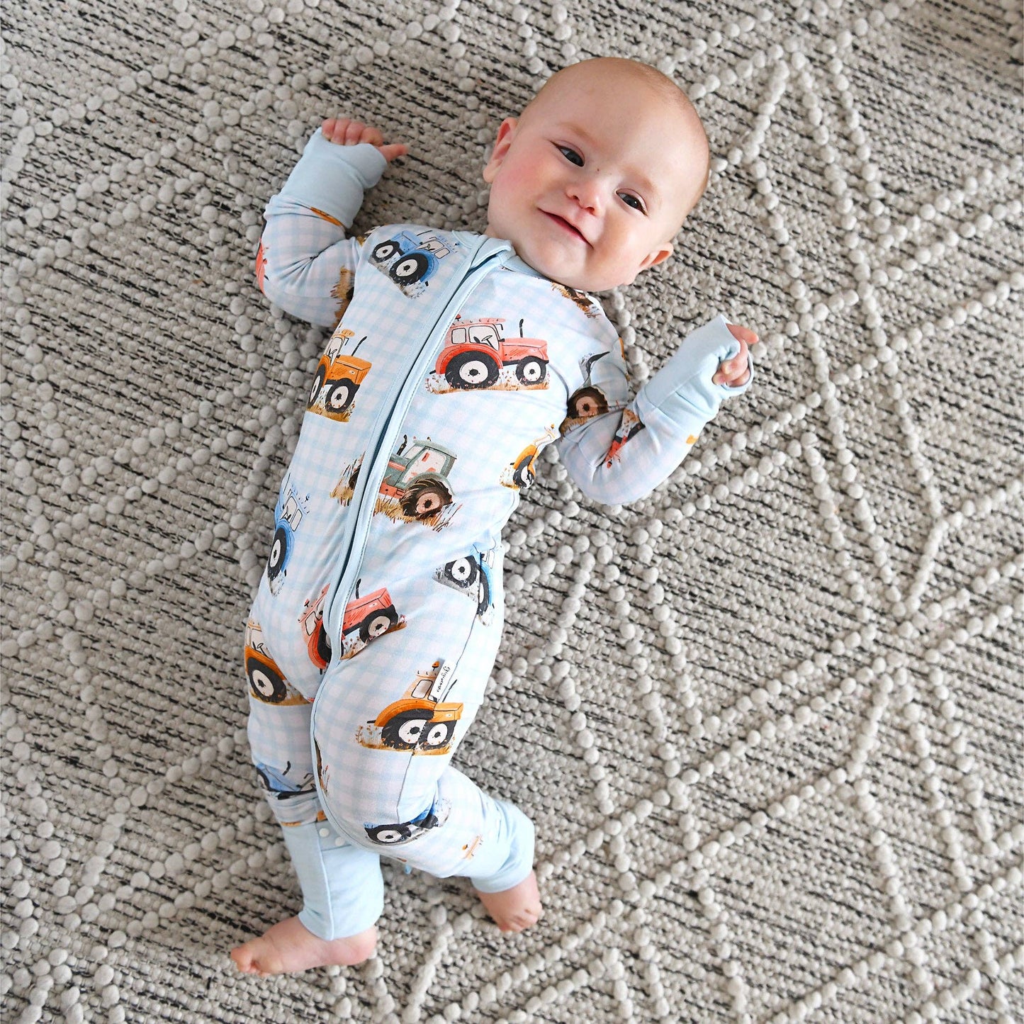 Luca ZIP One Piece Tractor Baby Outfit: Newborn