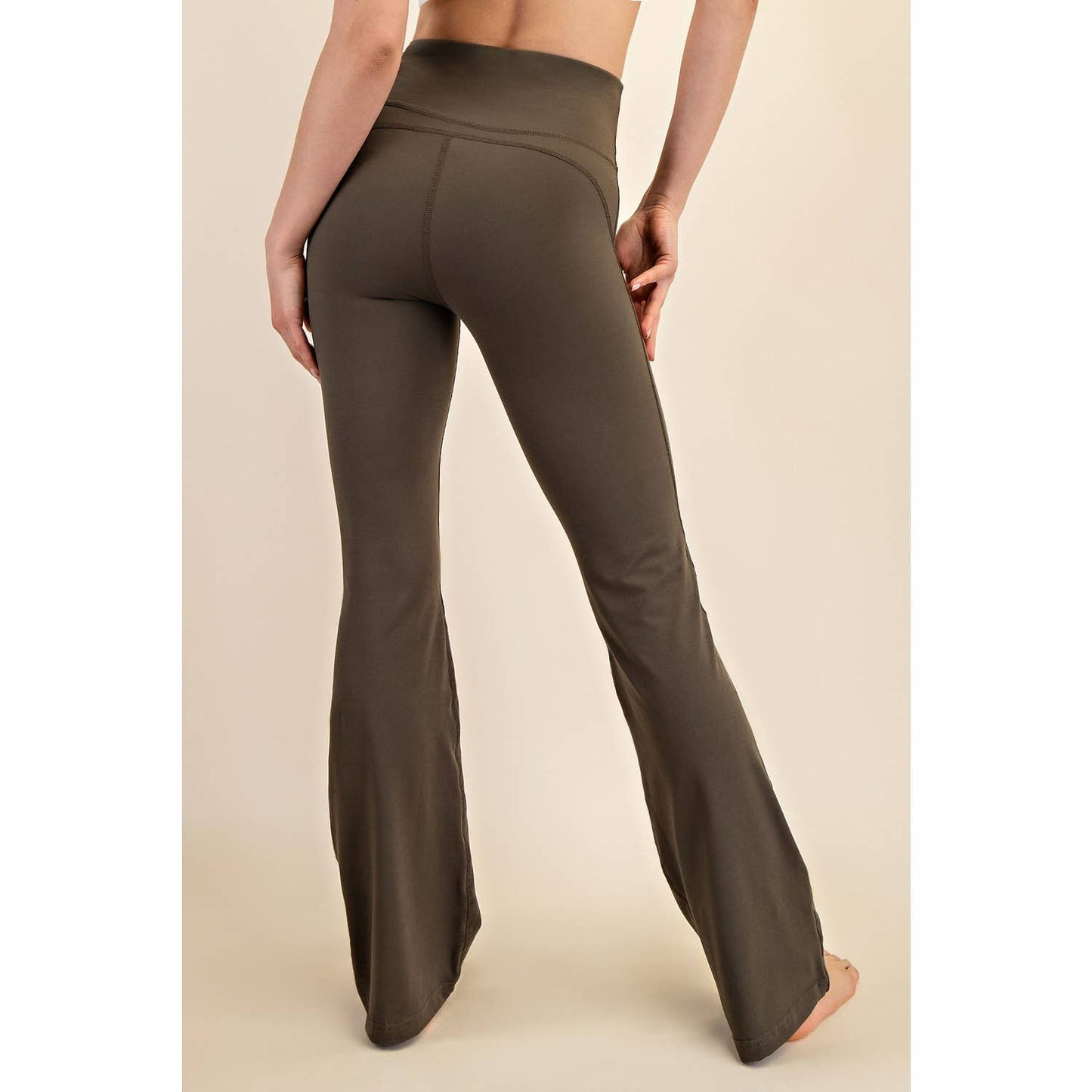 FLARED YOGA PANTS: Kelly Green / S-M-L(2-2-2)