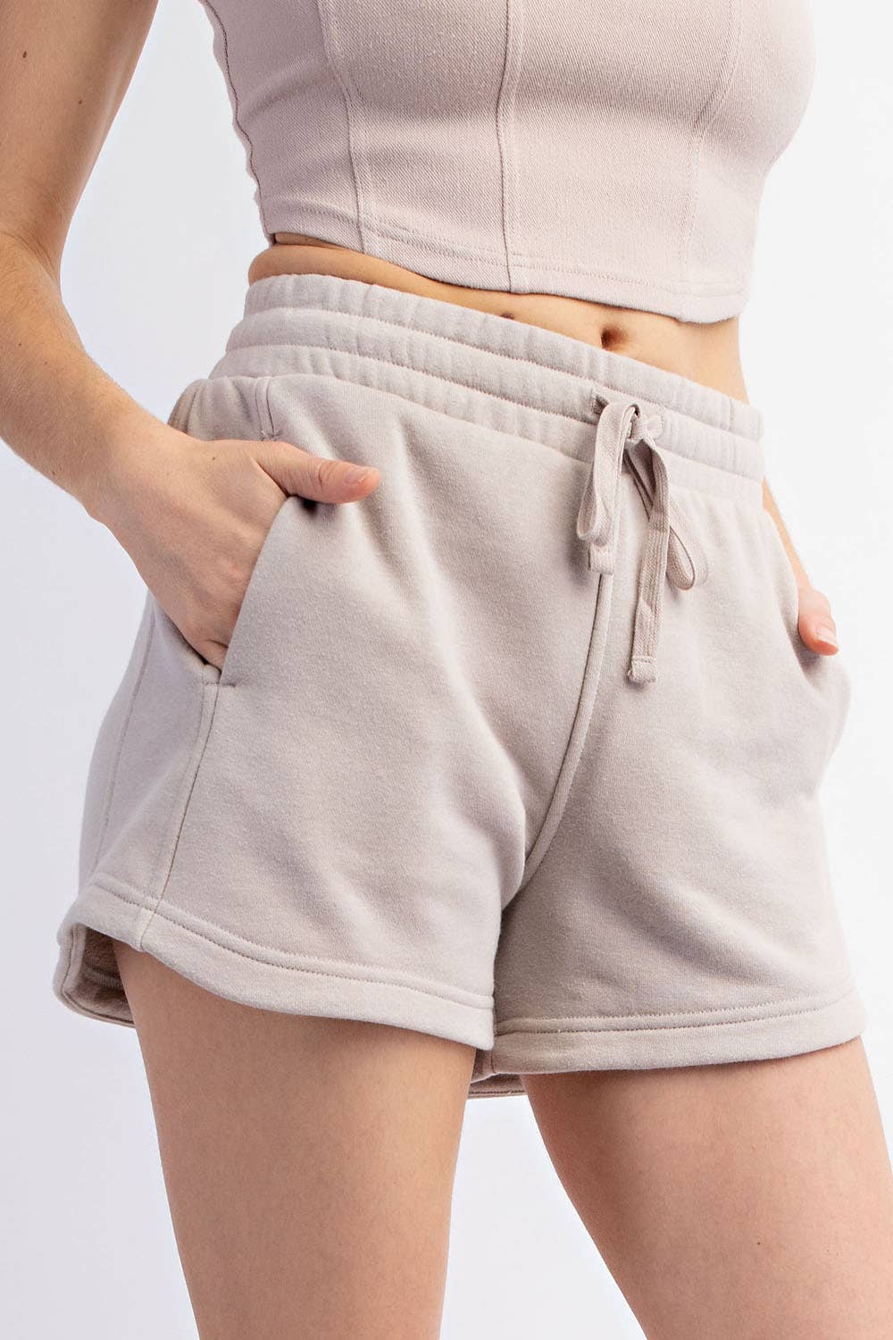 PLUS SIZE FRENCH TERRY BASIC SHORT: Lt Taupe / 1X-2X-3X(3-2-1)