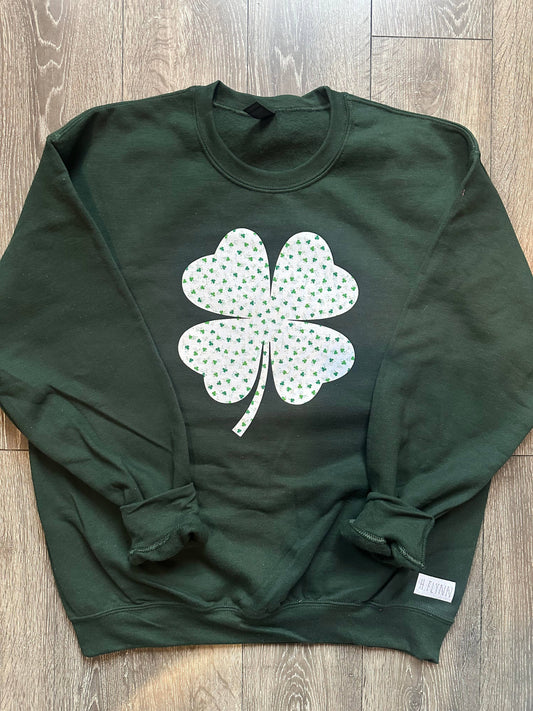 ST. PATRICK'S CLOVER - HUNTER CREWNECK