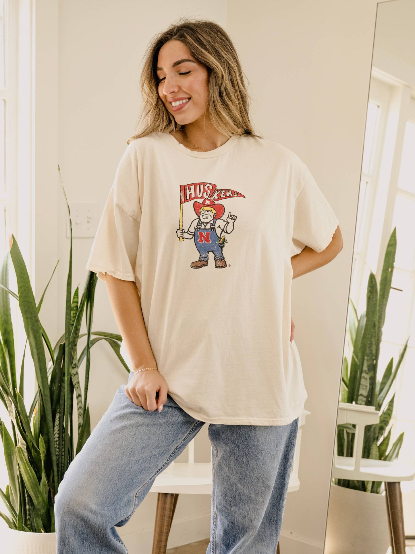 Ne Huskers Mascot Thrifted Tee