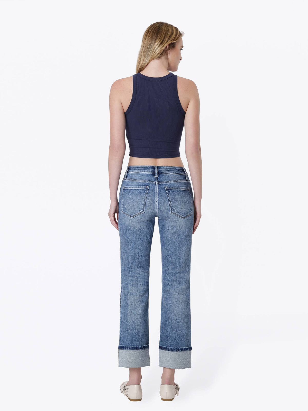 MID RISE DISTRESSED CUFFED CROP STRAIGHT JEANS
