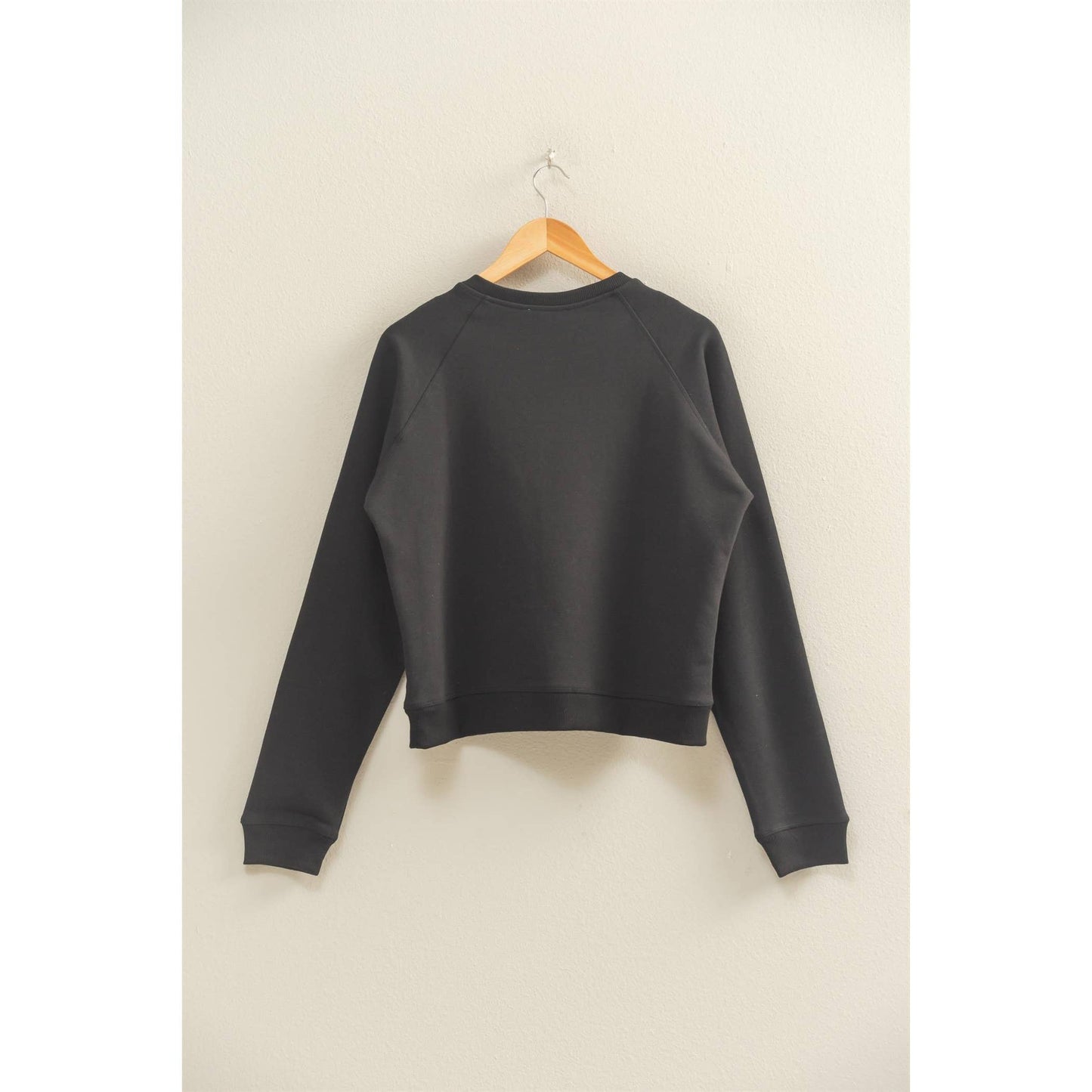 Raglan Sleeve Pullover Sweatshirt