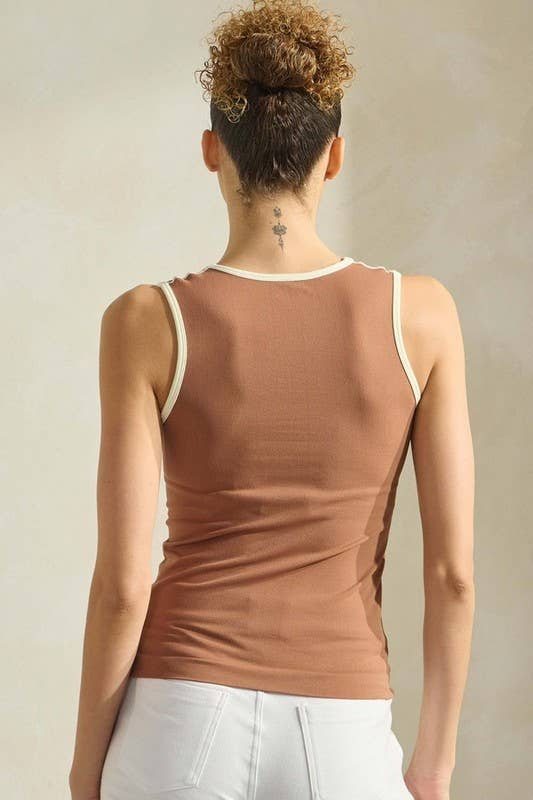 Two Tone Tank