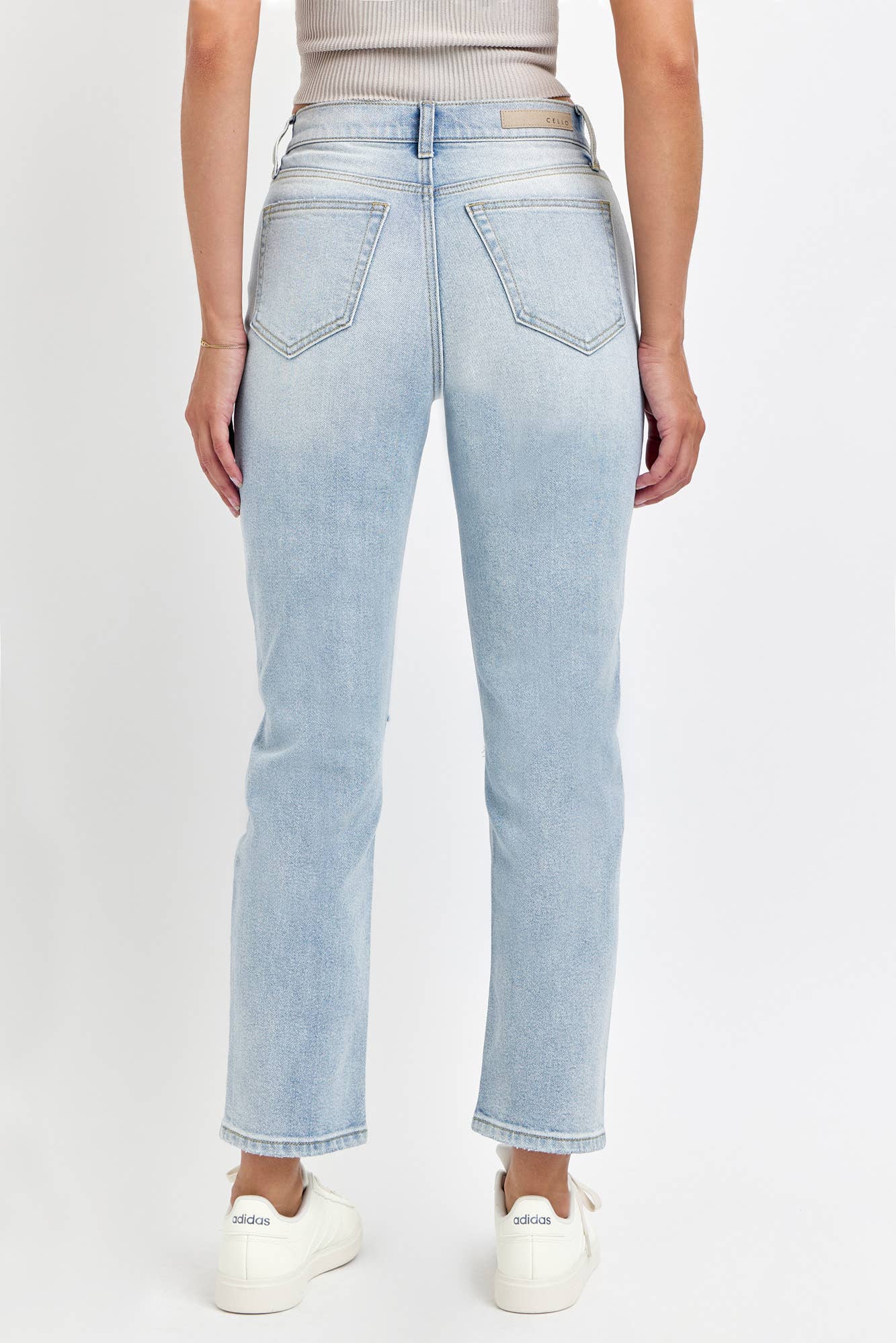 HR Straight Back Pockets Jeans