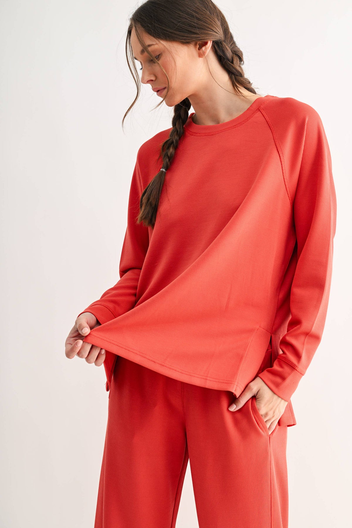Luxe Sand Wash Rib Raglan Tee: SILKEN TAUPE