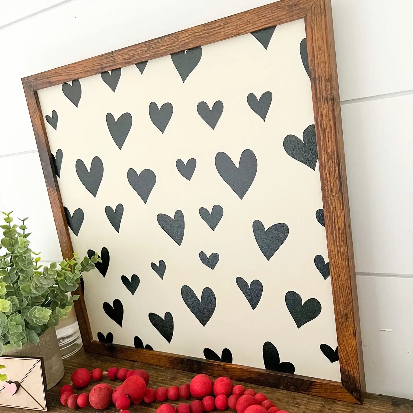 Black Hearts/Cream - 12x12