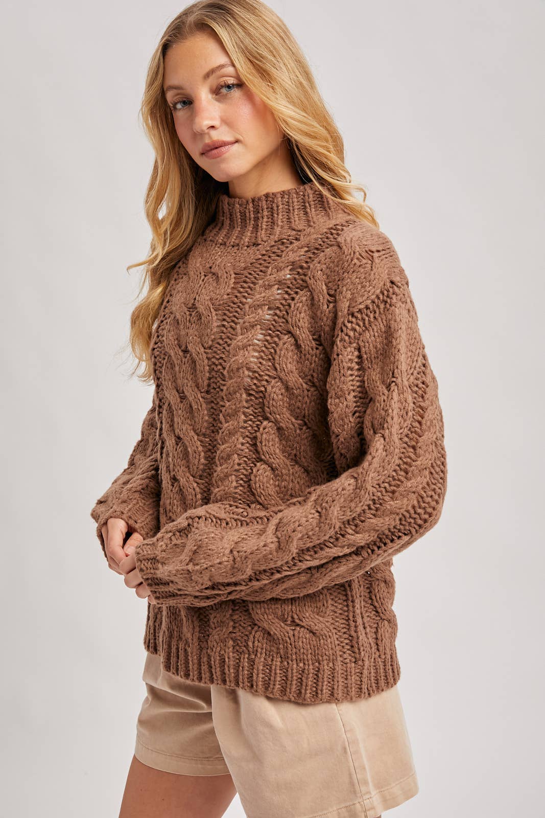 CABLE KNIT SWEATER
