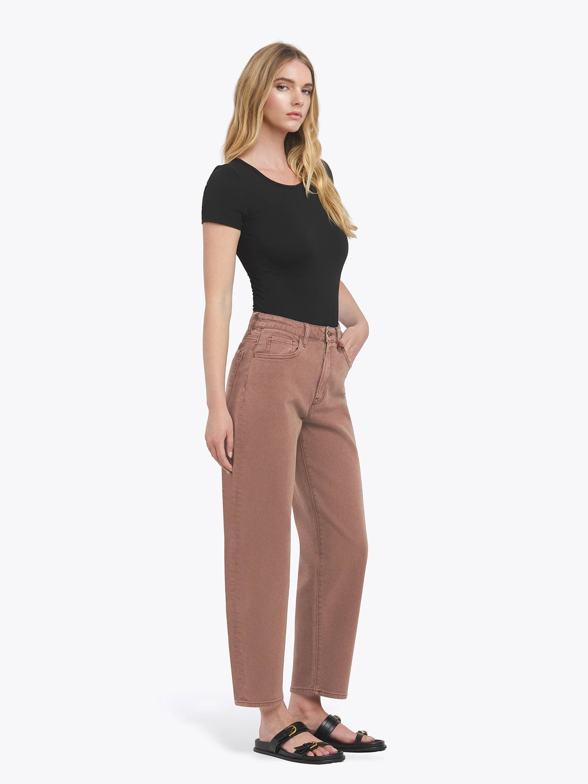 SUPER HIGH RISE BROWN SLIM BARREL JEANS
