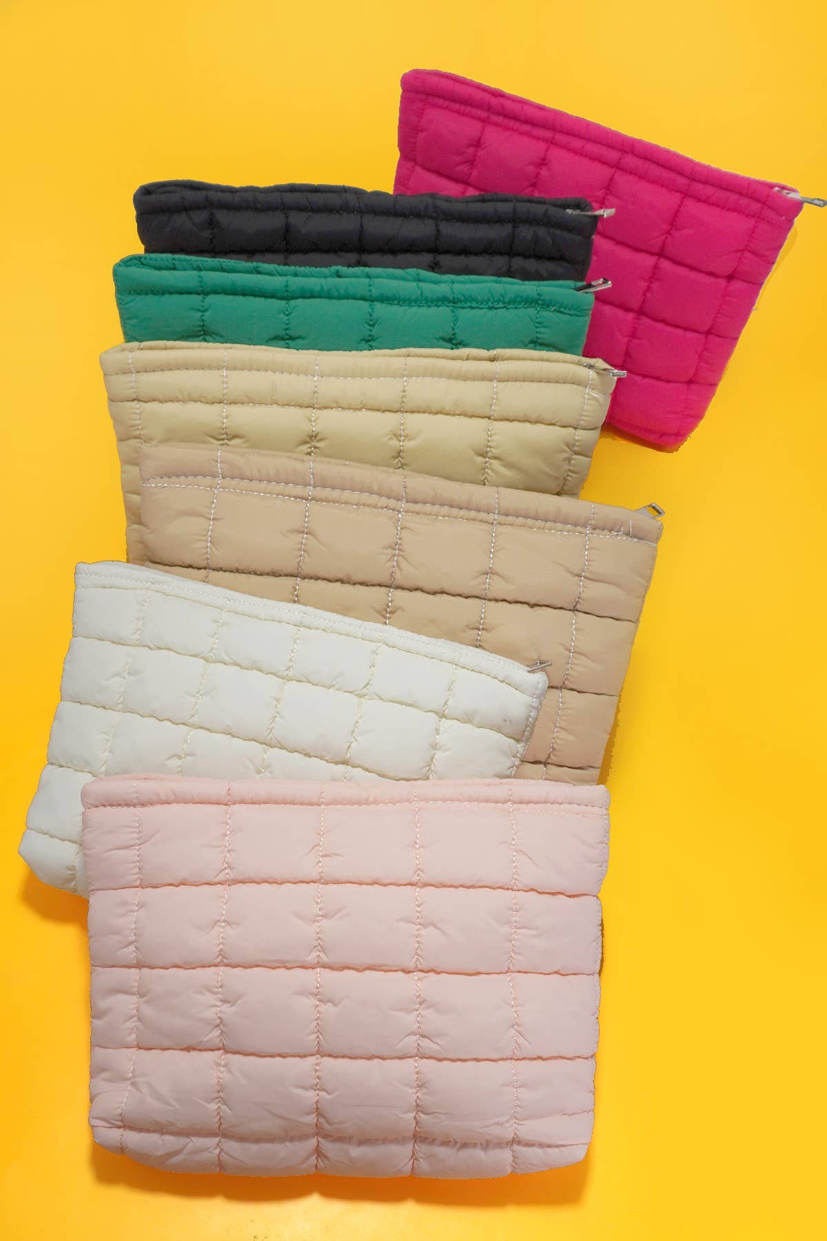 QUILTED PUFFY COSMETIC MAKEUP POUCH CLUTCH BAG | Kelly Green