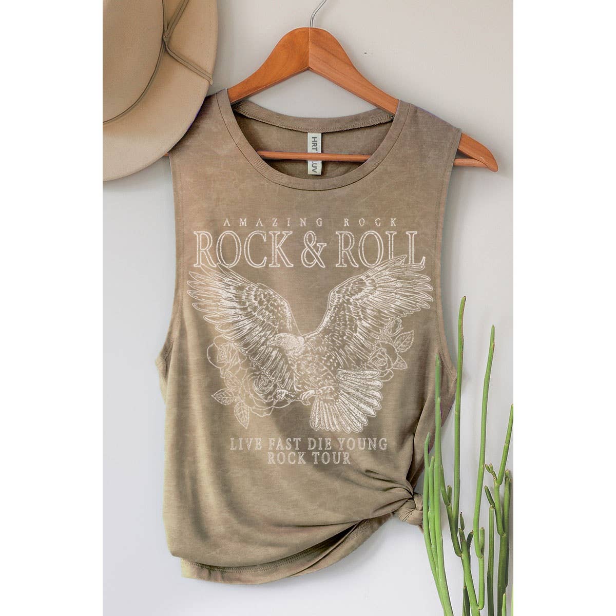AMAZING ROCK N ROLL GRAPHIC TANK TOP: Mineral Taupe