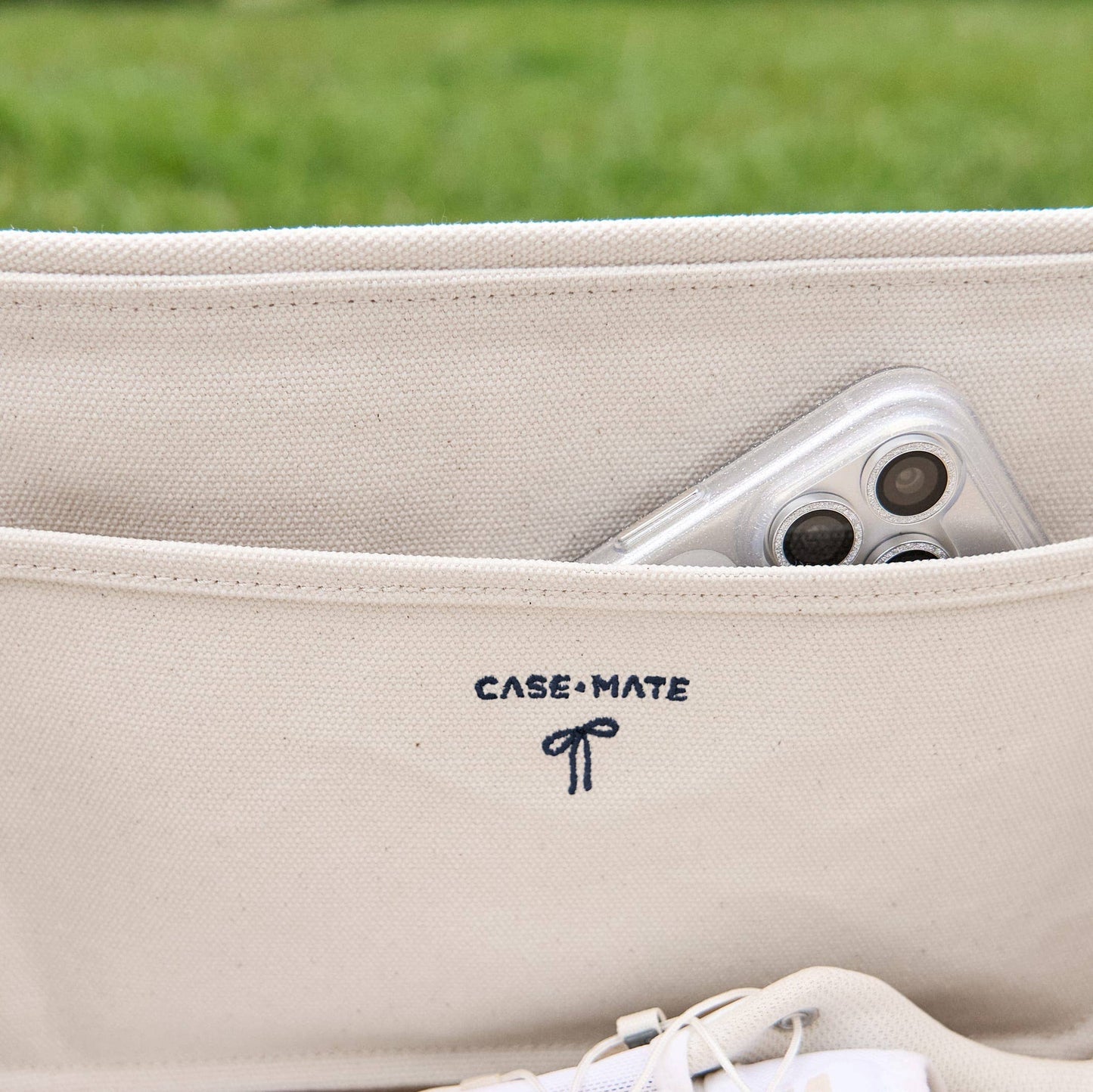 Case-Mate Canvas Tote: Ballet Pink Bow