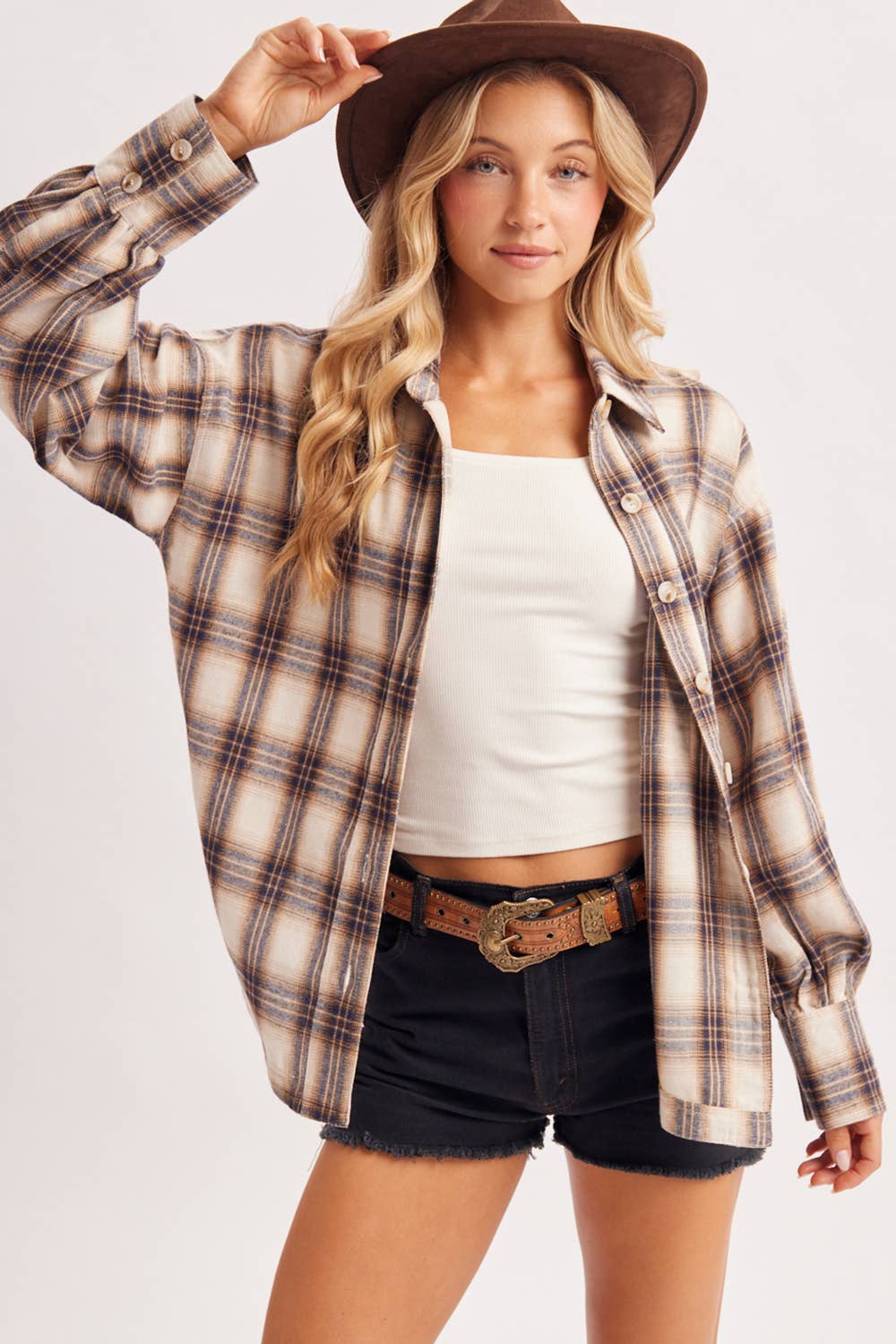 BUTTON DOWN FLANNEL SHIRT: IVORY/BROWN