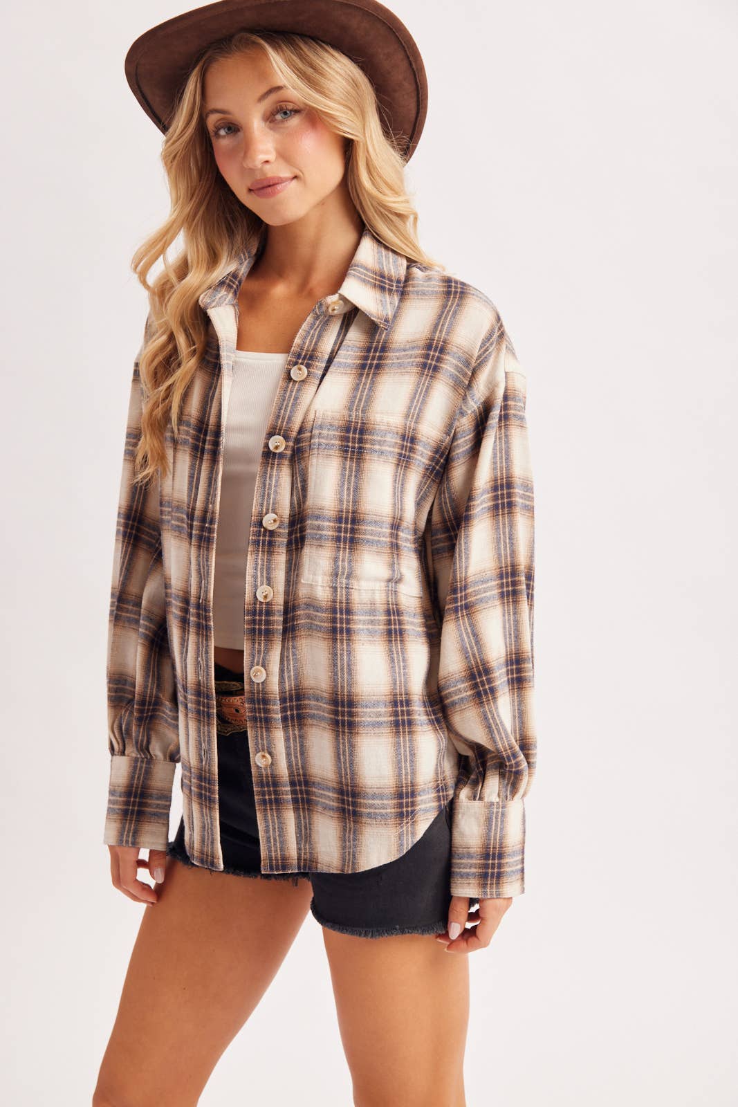 BUTTON DOWN FLANNEL SHIRT: IVORY/BROWN