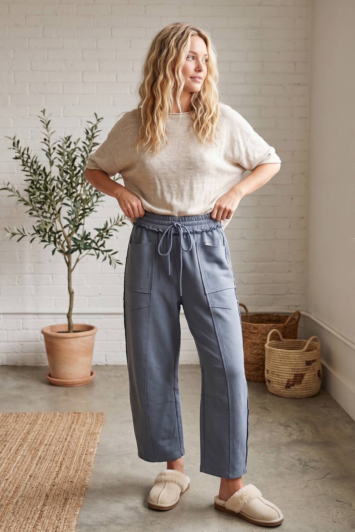 Scuba Raw Edge Barrel Pants