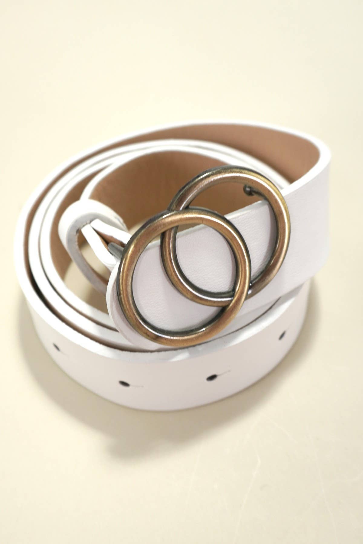 DOUBLE O BUCKLE FAUX LEATHER BELT: Taupe