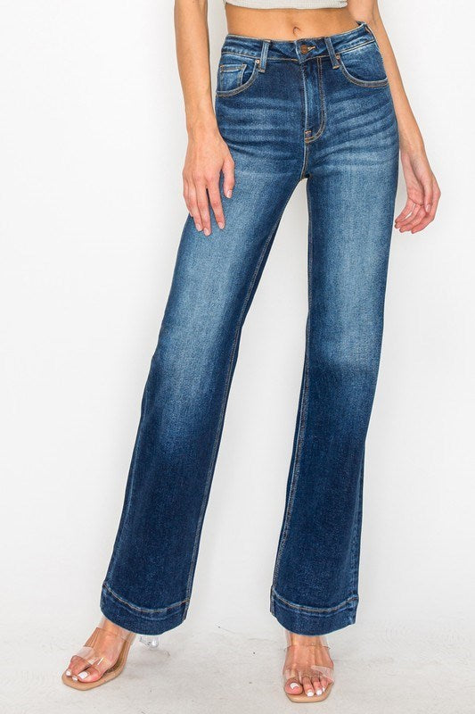HR Dark Flare Jeans