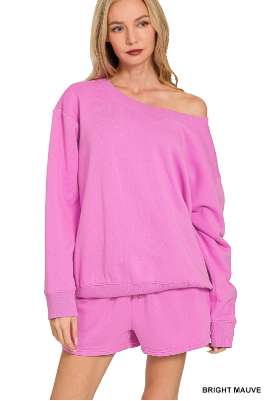 Fleece Boat Neck Sweatshirts & Shorts