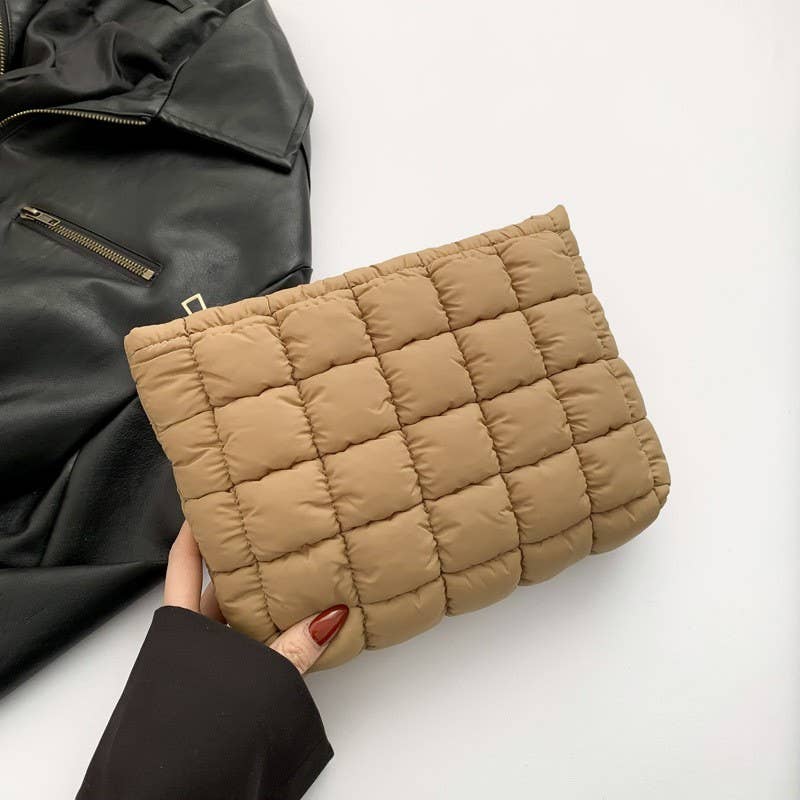 QUILTED PUFFY COSMETIC MAKEUP POUCH CLUTCH BAG | Kelly Green