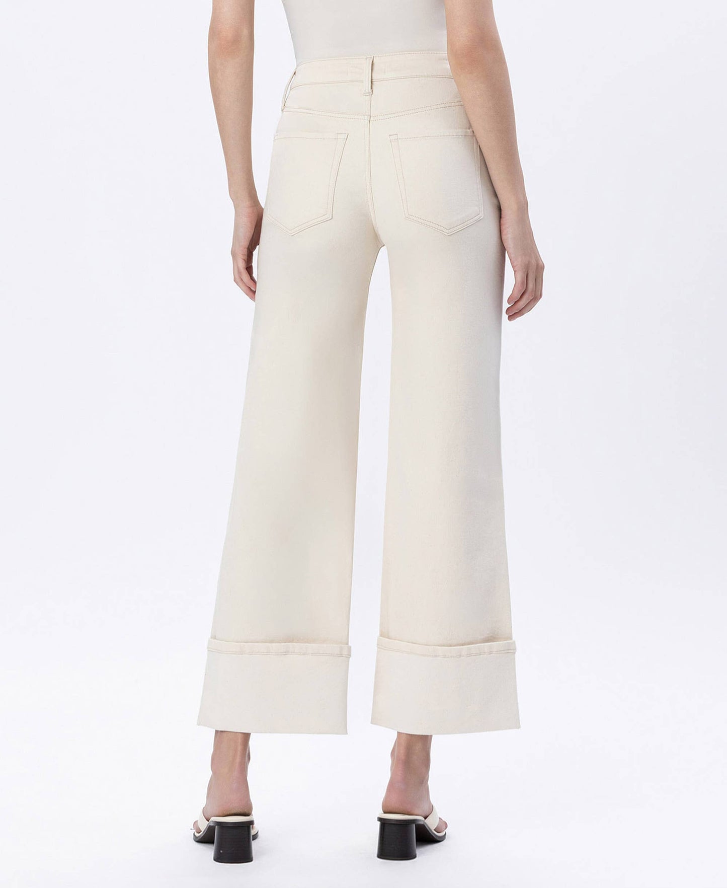 HR Wide Cuff Jeans
